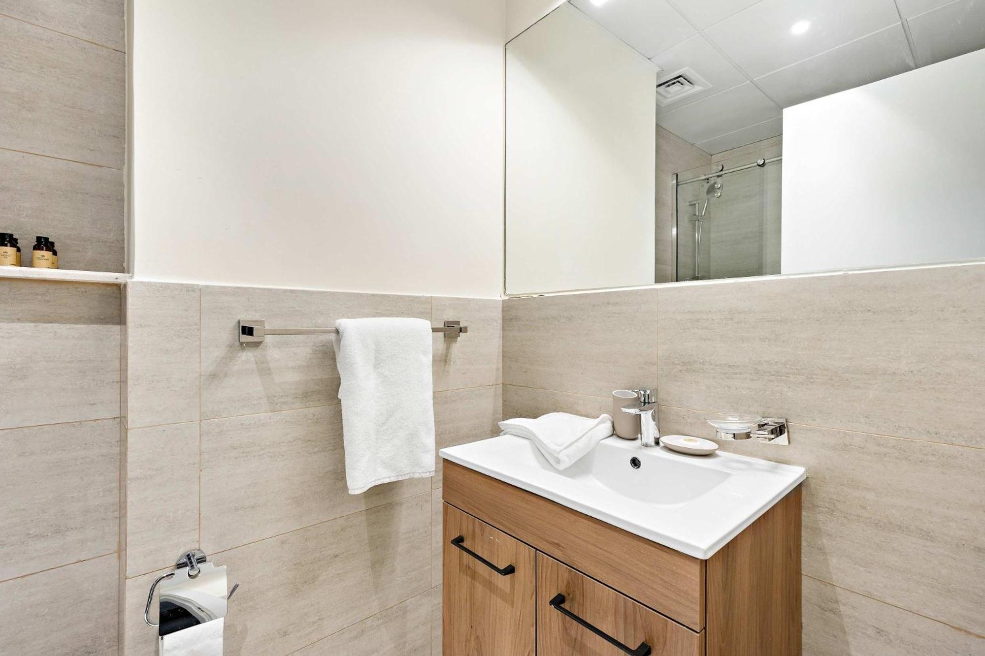 Silkhaus Chic Studio Near Masdar City Park Abu Dabi Dış mekan fotoğraf